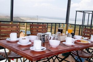 Desayuno inglés todos los días (con cargo)