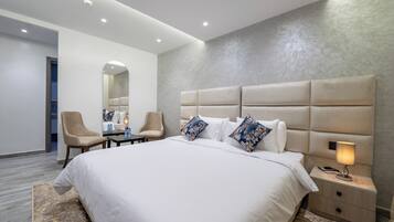 Caja de seguridad en la habitación y sistema de insonorización