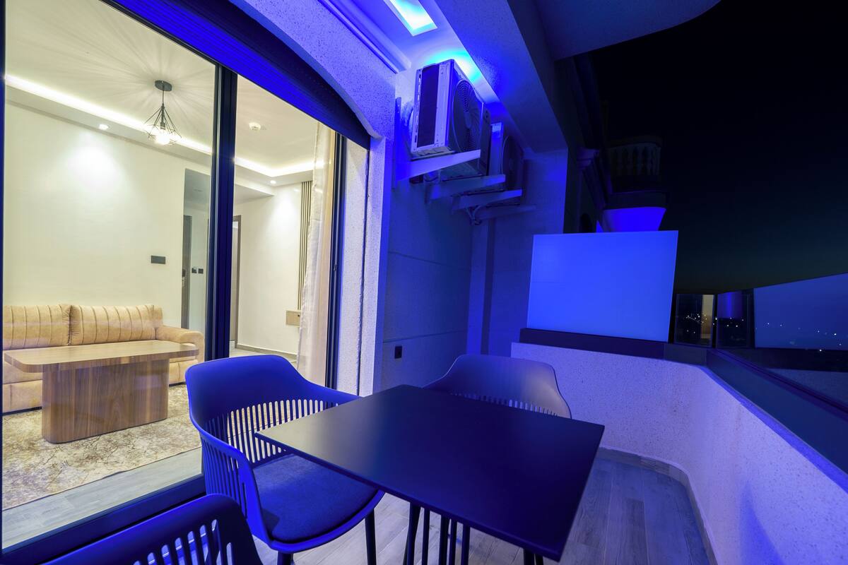 جناح ديلوكس - منظر للجبل | خزنة داخل الغرفة وتجهيزات عازلة للصوت وواي فاي مجانًا