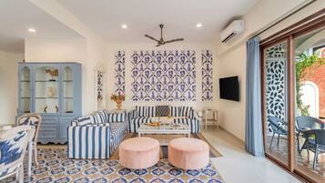 3 bedrooms
