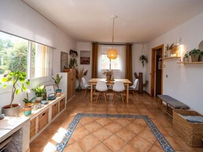 House, 4 Bedrooms, Terrace | Dining