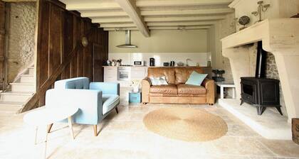 La Cannonerie : GĂźte au cĆur des vignobles de Cognac avec piscine.