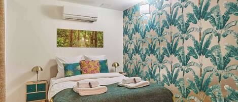 2 chambres, fer et planche Ă repasser, Wi-Fi, literie fournie