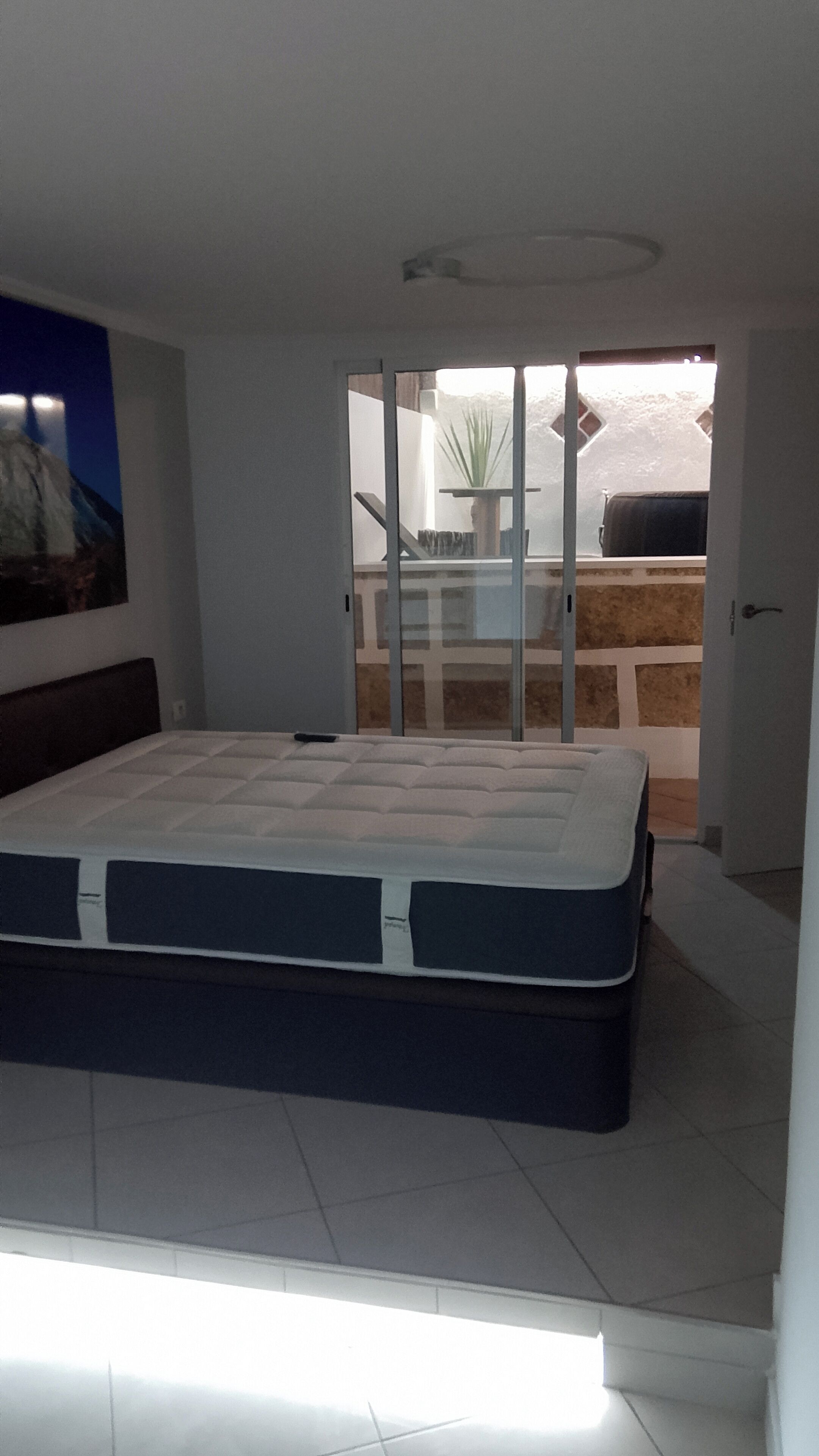 1 chambre, fer et planche à repasser, Wi-Fi gratuit, draps fournis