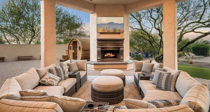 Scottsdale Rose Sleeps 40 Pool Pickleball Rooftop