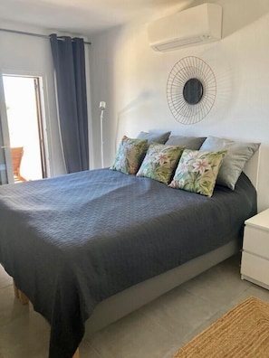 2 bedrooms, iron/ironing board, travel cot - Casa Colina Sol 1009 (Carvoeiro)