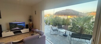 3-bedroom villa in Corbières, 12 km from the Mediterranean beaches.