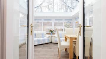 Standard House | Dining room