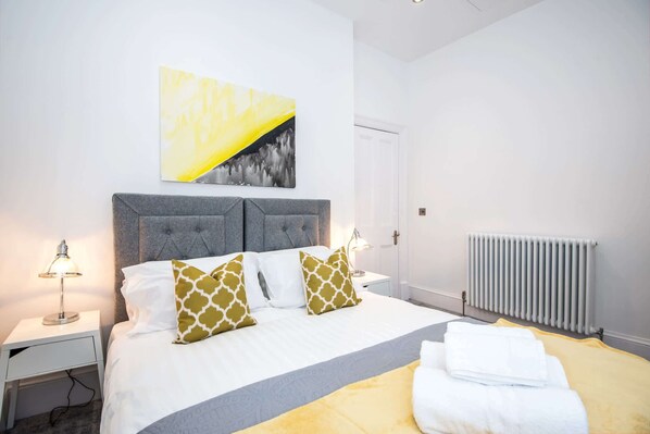 1 bedroom, WiFi, bed sheets