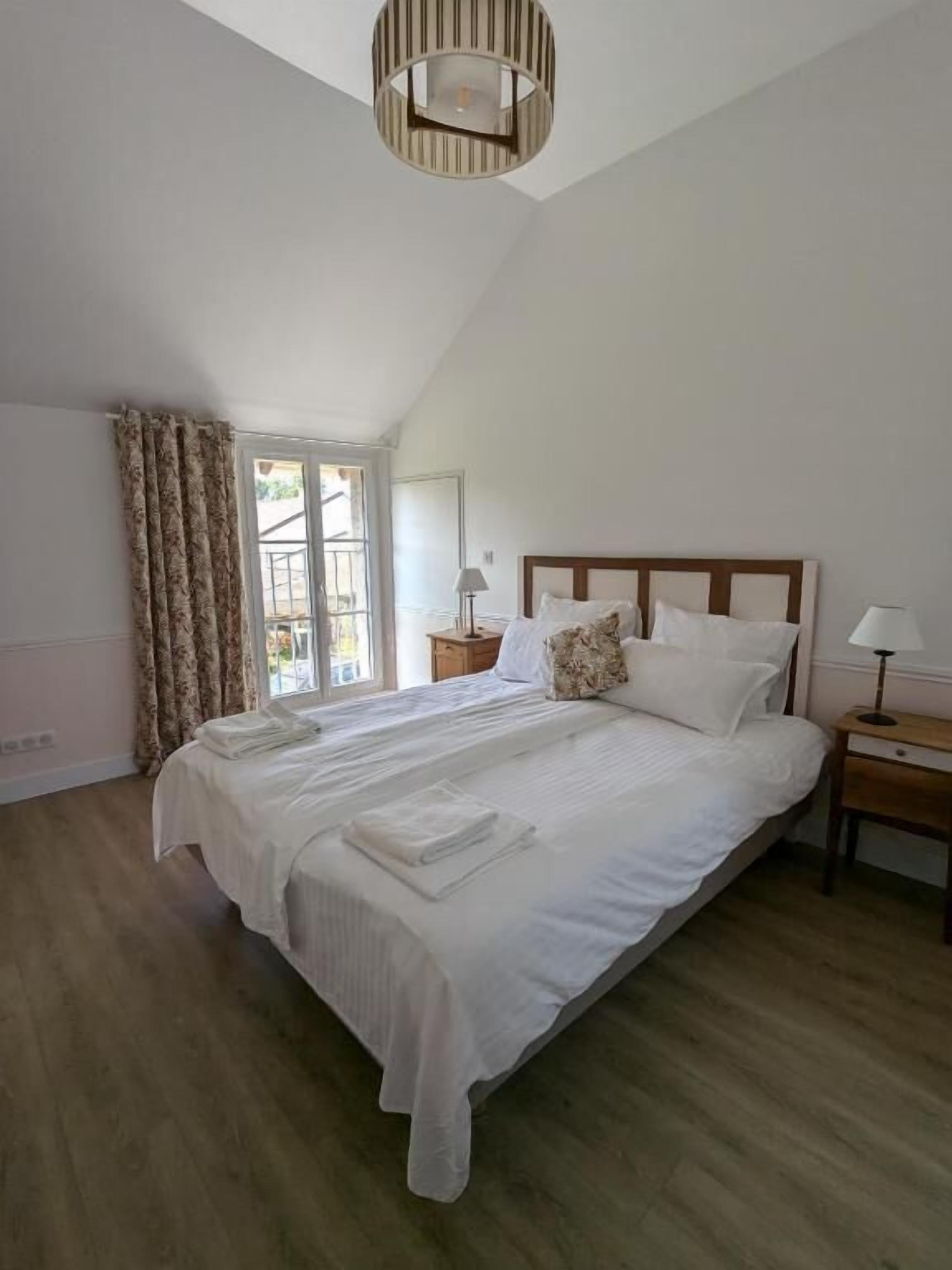 Wi-Fi gratuit, draps fournis