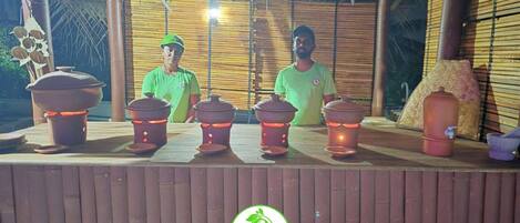 Chambre, 1 chambre, accessible aux personnes à mobilité réduite, fumeur | Salle à manger