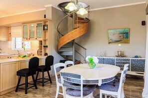 Dining - GrandVillle Cottage Escape, w/ Breathtaking Views (Galataki)