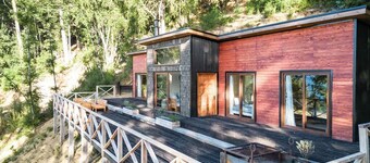 Refugio Millaray - Vistas y Acceso al Lago