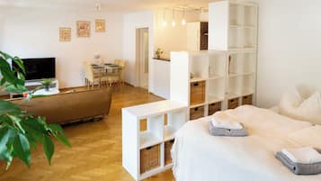 1 bedroom, iron/ironing board, WiFi, bed sheets