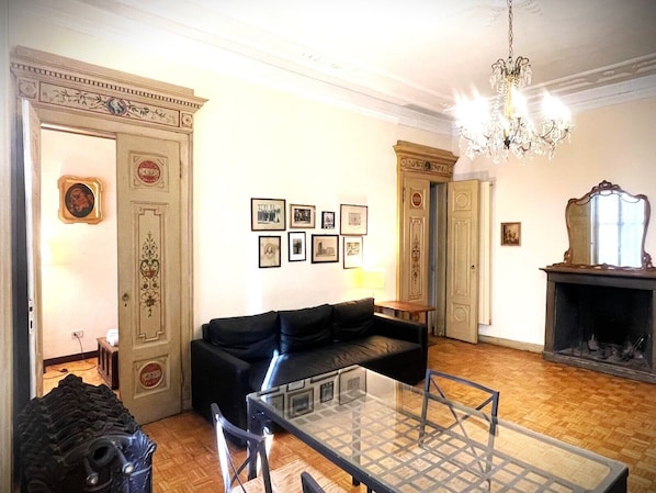 Appart'hôtel Classique, balcon, vue ville