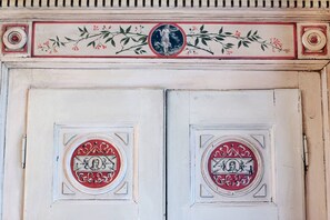 Condo clásico, balcón, vista a la ciudad | 1 habitación y wifi gratis