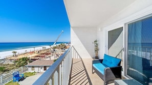 Terrace/patio - Summit 503 - King Bed - Tiki Bar & Restaurant (Panama City Beach)