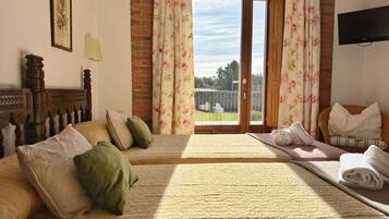 2 Schlafzimmer, Bügeleisen/Bügelbrett, kostenloses WLAN, Bettwäsche