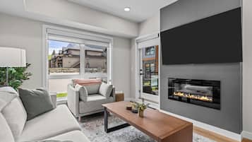 TV connectée, cheminée