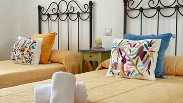 2 dormitorios, tabla de planchar con plancha, wifi gratis y ropa de cama