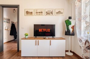 Interior - The Siren Song (Lido di Ostia)