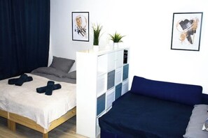 1 bedroom, iron/ironing board, WiFi