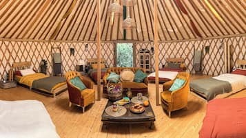 1 chambre, Wi-Fi gratuit, draps fournis