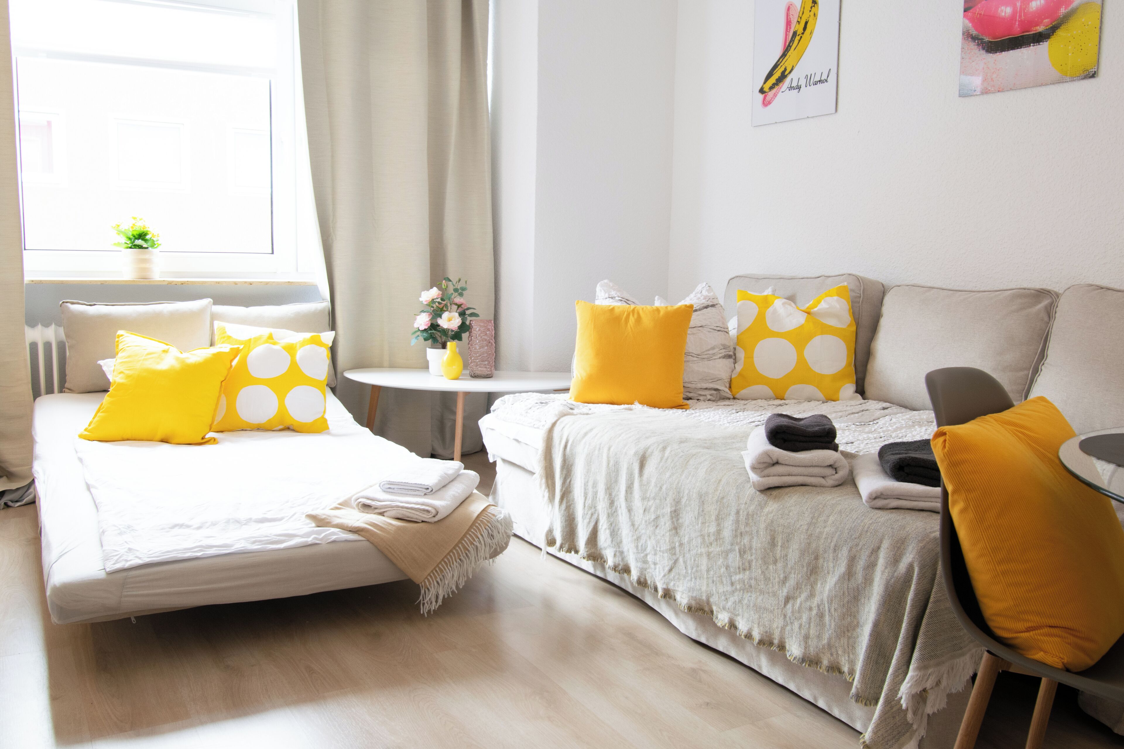 1 dormitori, planxa i posts de planxar, wifi i roba de llit 