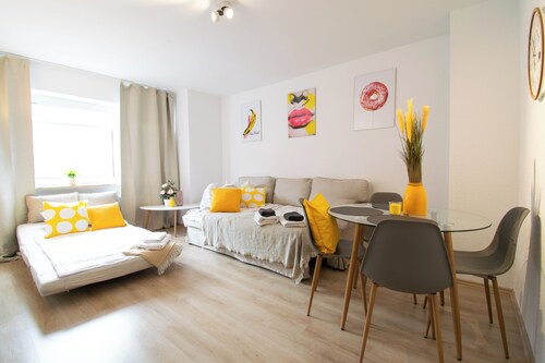 NEW! 2 Zimmer Apartment bis 5 Personen | City Nähe