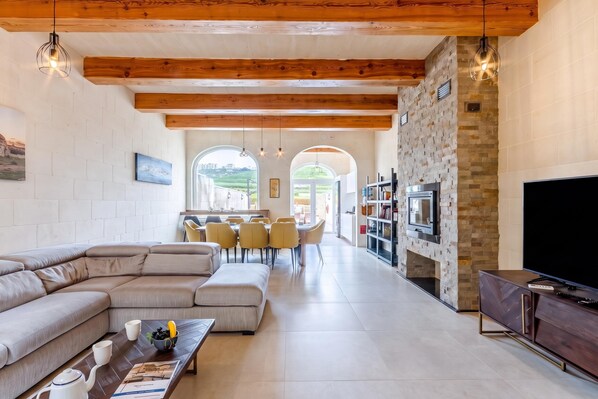 Family Villa, 4 Bedrooms, Fireplace (Solaris Gozitan Villa With Pool) | Living area - Solaris Gozitan Villa with Pool (Ghasri)