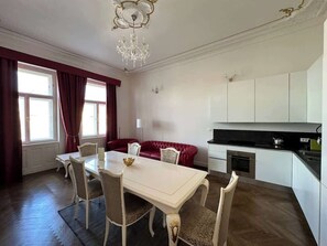 Interior - Luxury flat in Wenceslas Square (Praha 1)