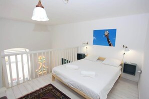 2 chambres, fer et planche Ă repasser, lit parapluie, Wi-Fi