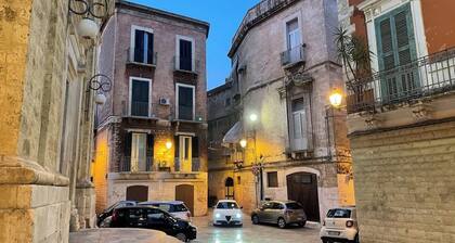 2 bedrooms flat in Bari Old Town