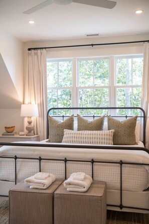 4 soveværelser, skrivebord, weekendseng, gratis Wi-Fi