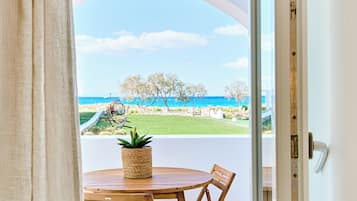 Luxury Triple Room, Sea View | Terrace/patio