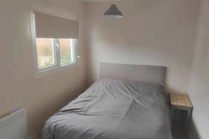 Cabin | 1 phòng ngủ, truy cập Internet không dây miễn phí, bộ trải giường 