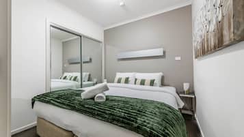 1 Schlafzimmer, Schreibtisch, Bügeleisen/Bügelbrett, kostenloses WLAN