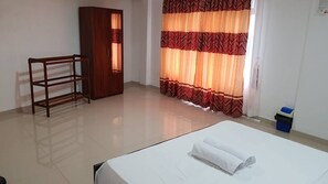 Quarto, 1 quarto, acessível, para fumantes | 1 quarto
