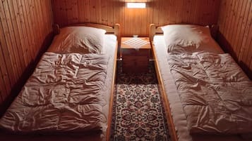 1 bedroom, WiFi, bed sheets