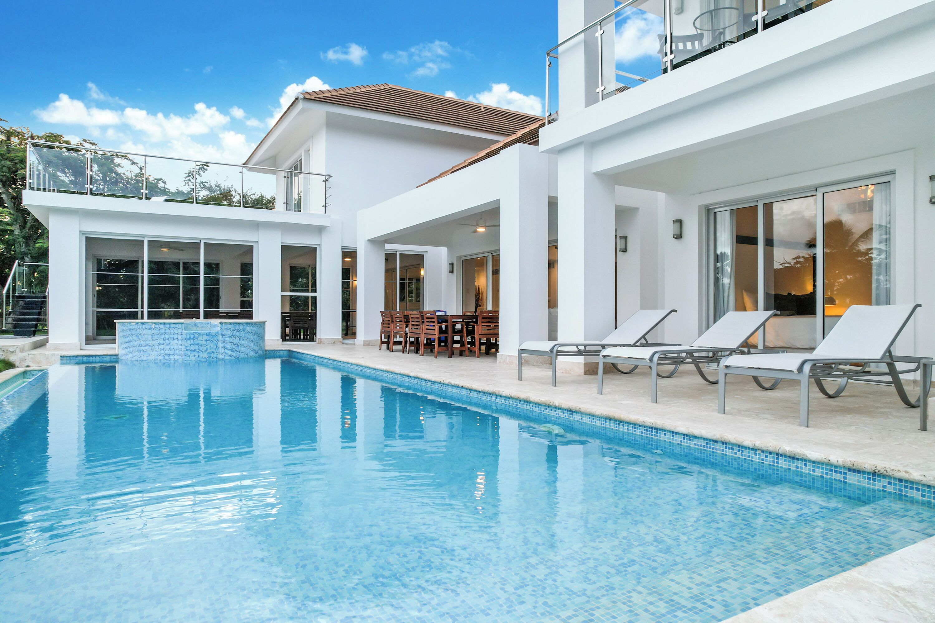 Outdoor pool, pool umbrellas, pool loungers