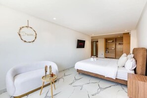 2 chambres, fer et planche à repasser, Wi-Fi gratuit, draps fournis