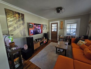 Smart TV, table football, ping pong, books