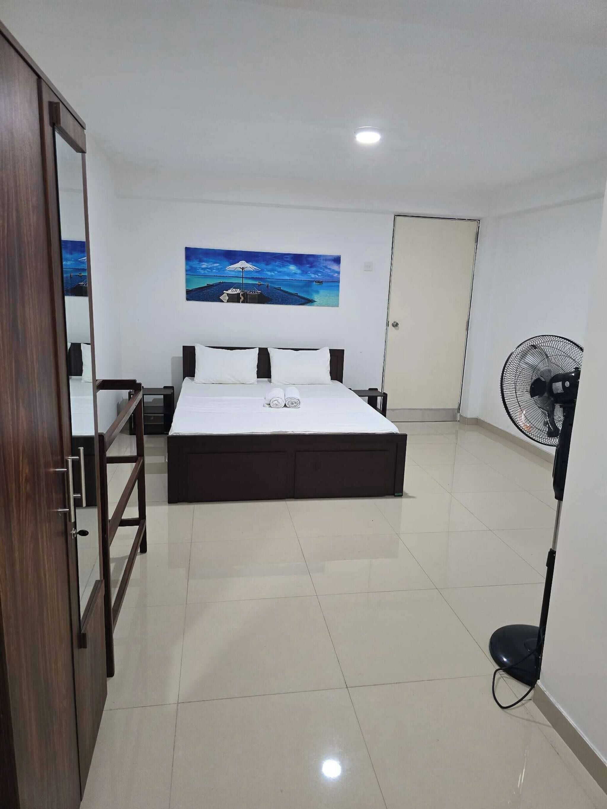 Room, 1 Bedroom, Accessible, Smoking | 1 bedroom