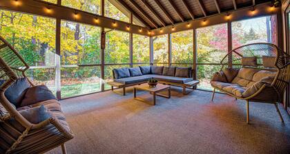 BIG Indy Funhouse: Huge Game Room, Billiards, Pong, Basketball, & More!