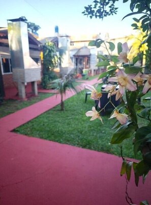 Property grounds - El Rosedal Cataratas // Superior Apartment (Puerto Iguazú)