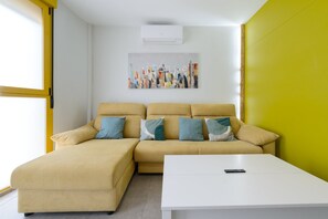 TV - GuestReady - Madrid trendy studio 2 (Madrid)