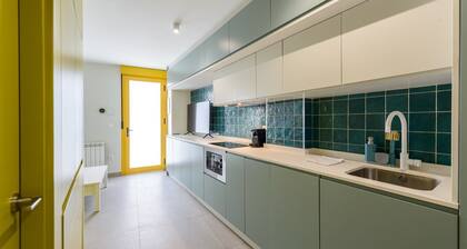 GuestReady Essential - Trendy Madrid Studio 1