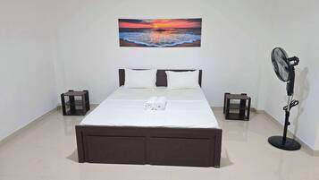 Zimmer, 1 Schlafzimmer, barrierefrei, Raucher | 1 Schlafzimmer
