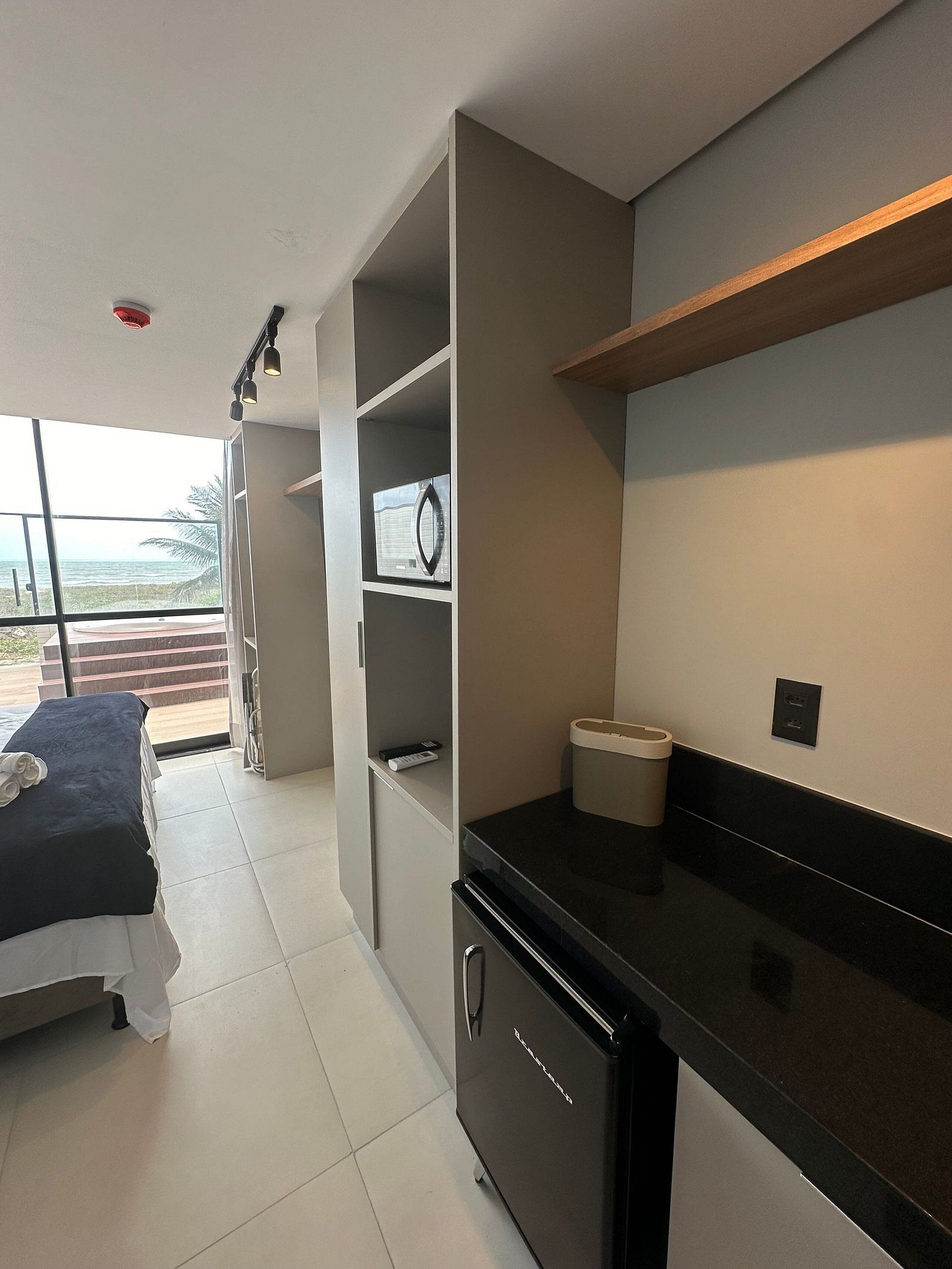 Basic Suite | Free WiFi