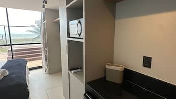 Basic Suite | Free WiFi